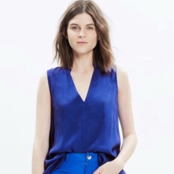Madewell Tops - Madewell Sleeveless Popover Tank in Royal Blue Size M